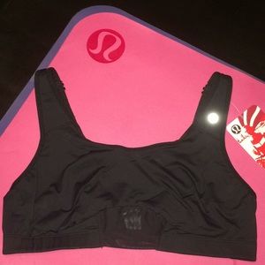 NWT LULULEMON Bounce Brk Bra in Black